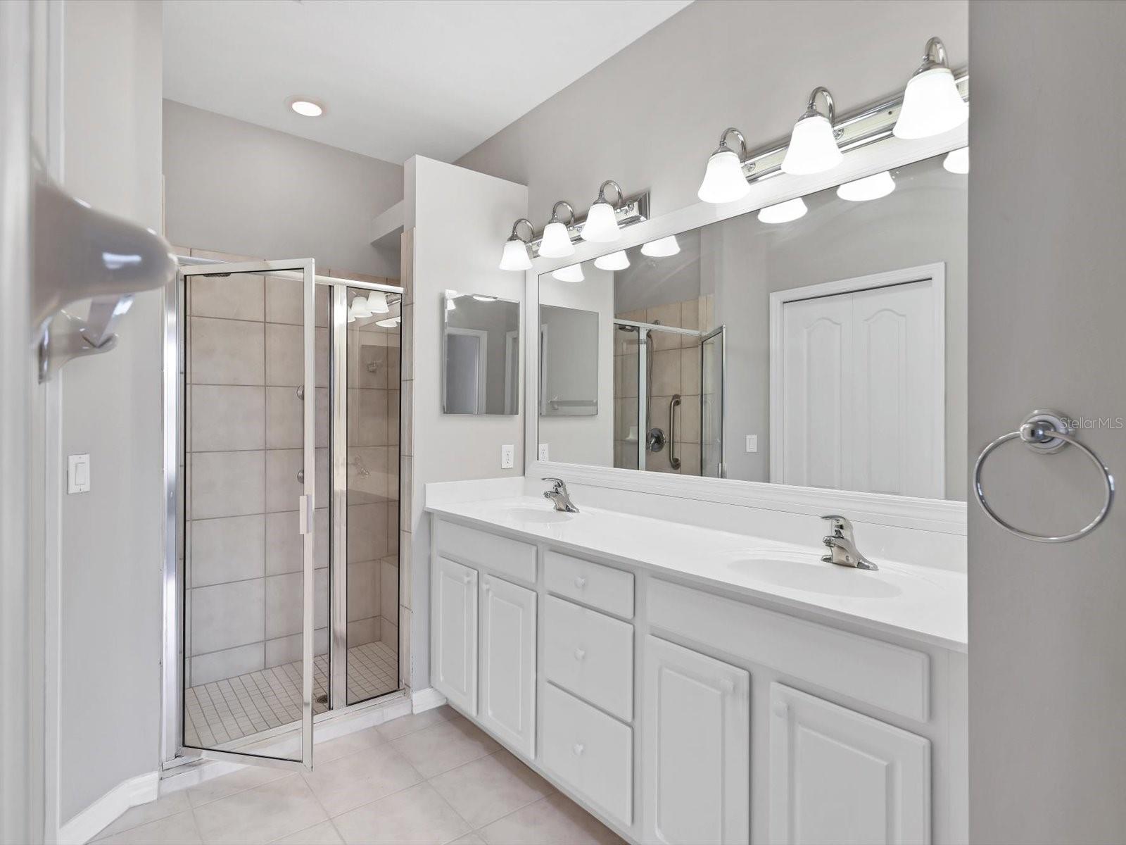 Image 24 of 36 For 7021 Woodmore Terrace