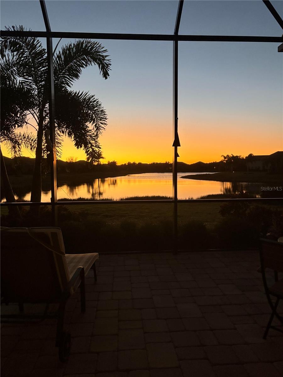 Image 7 of 36 For 7021 Woodmore Terrace