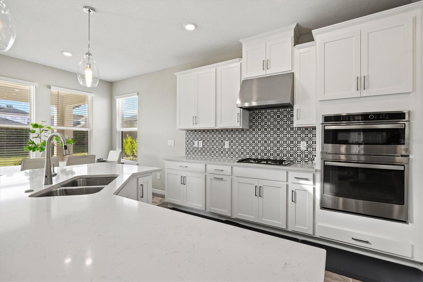 Image 12 of 52 For 9312 Tequila Sunrise Drive