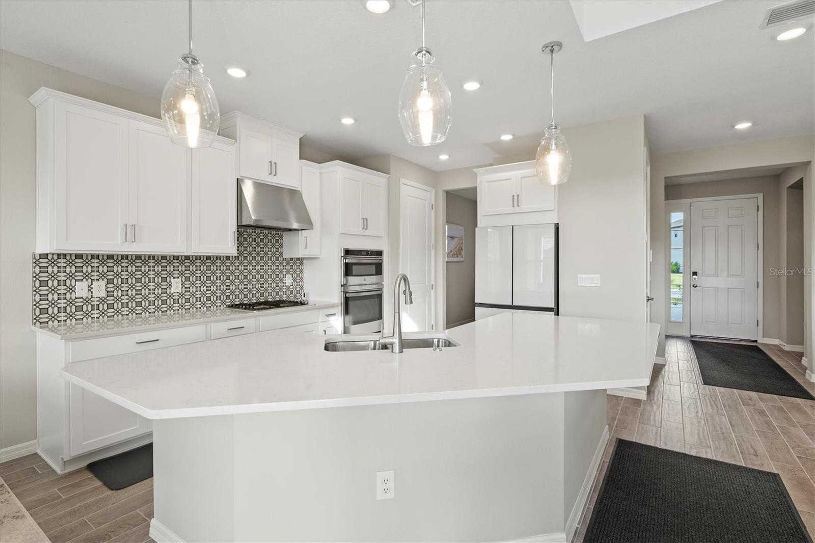 Image 13 of 52 For 9312 Tequila Sunrise Drive