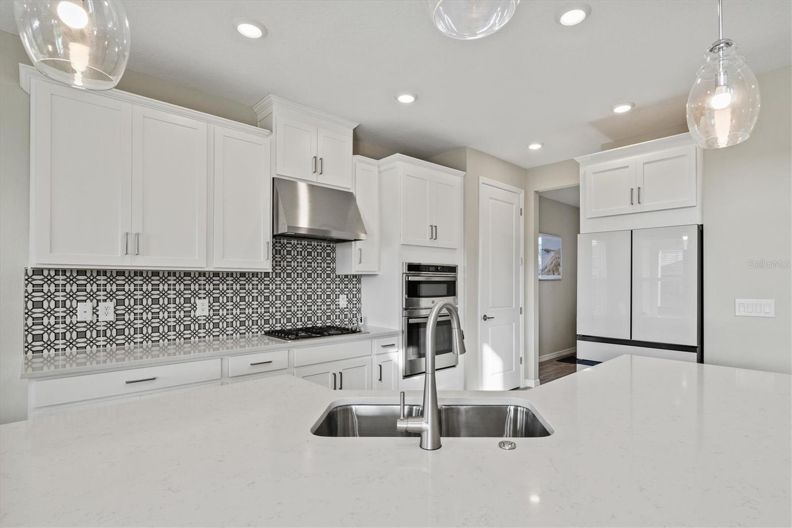 Image 14 of 52 For 9312 Tequila Sunrise Drive