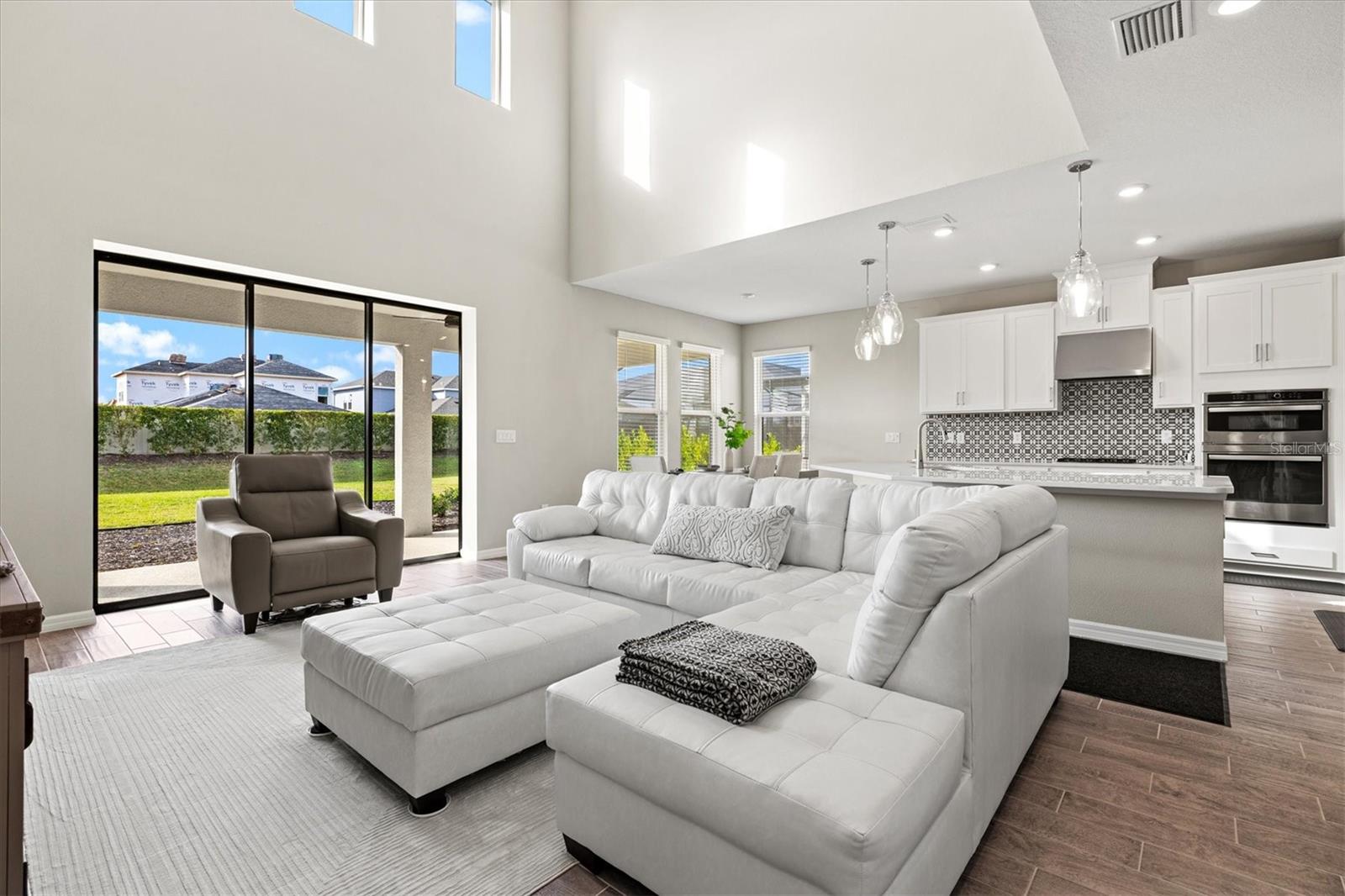 Image 22 of 52 For 9312 Tequila Sunrise Drive