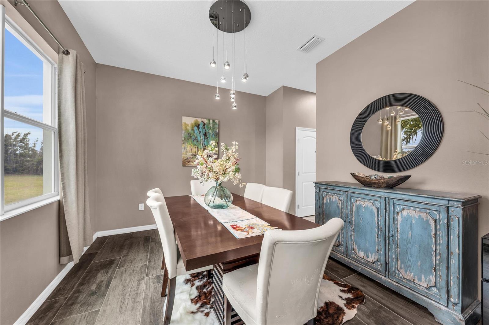 Image 15 of 84 For 7605 257th Street E