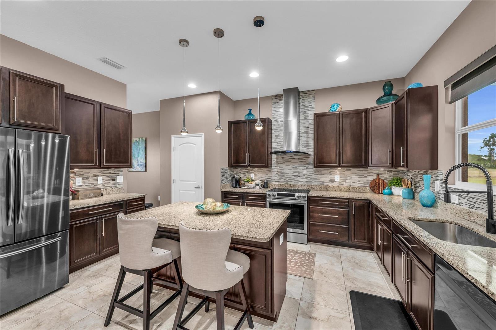 Image 18 of 84 For 7605 257th Street E