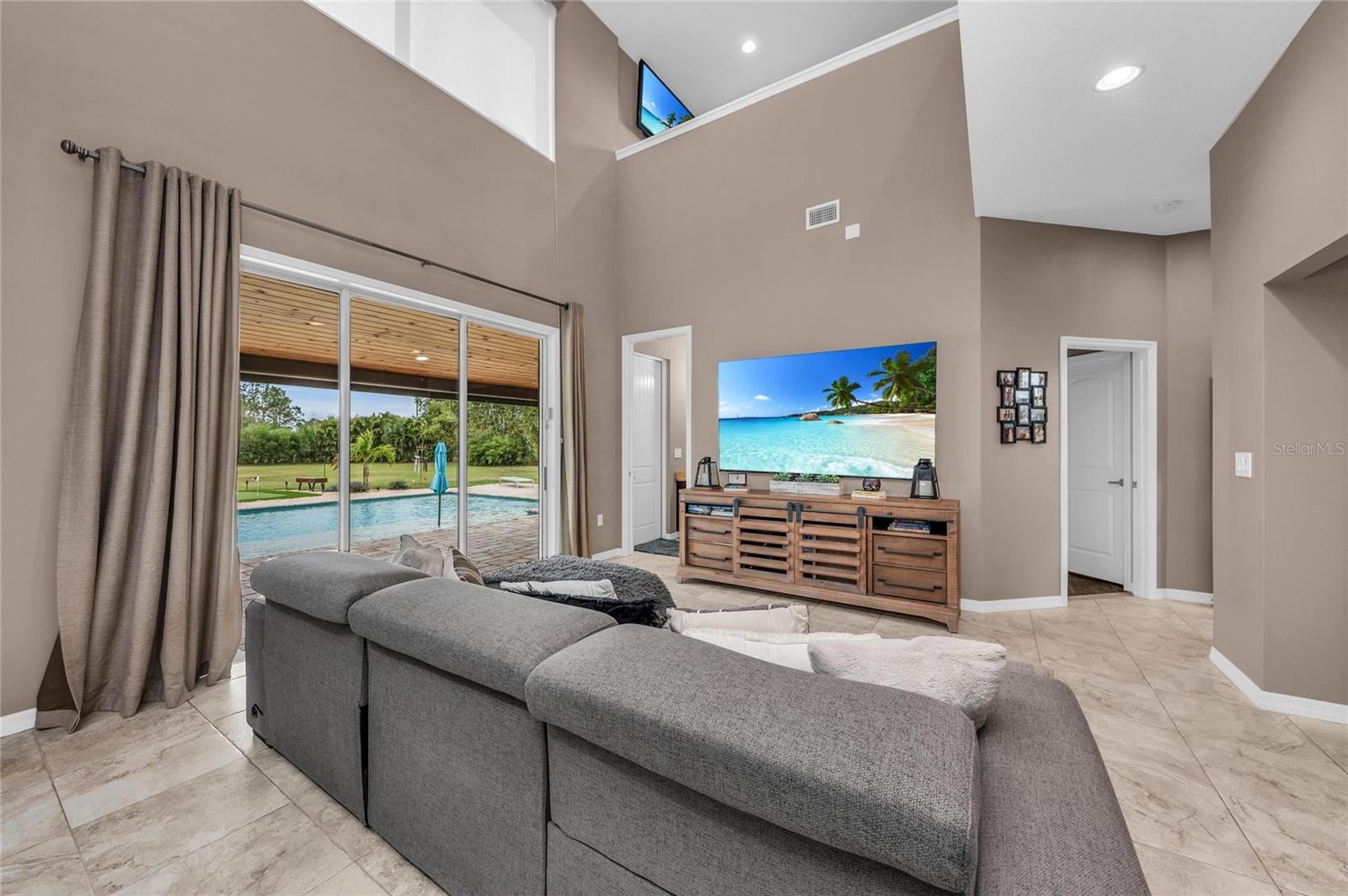 Image 28 of 84 For 7605 257th Street E