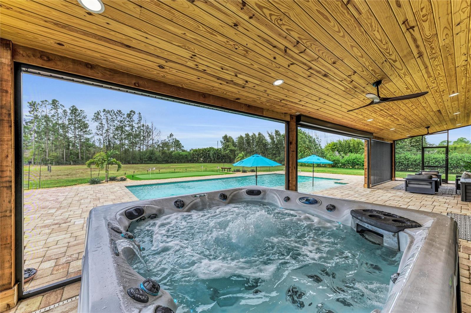 Image 57 of 84 For 7605 257th Street E