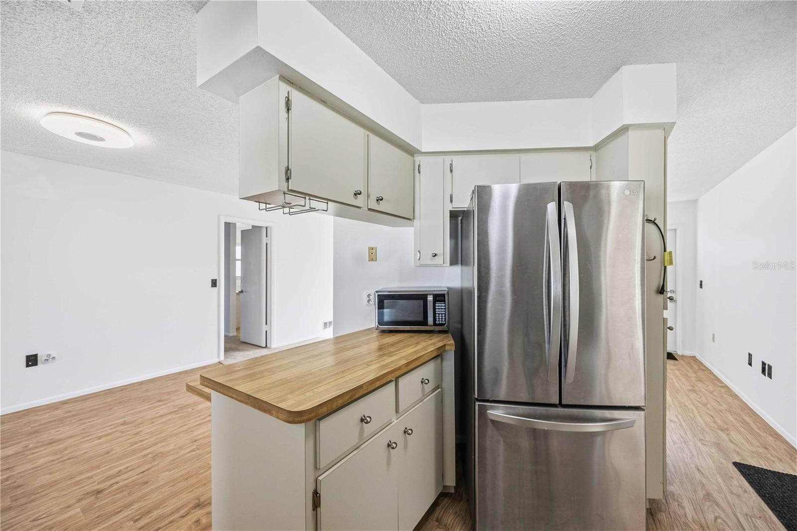 Image 12 of 40 For 80 Circlewood Drive A3-3