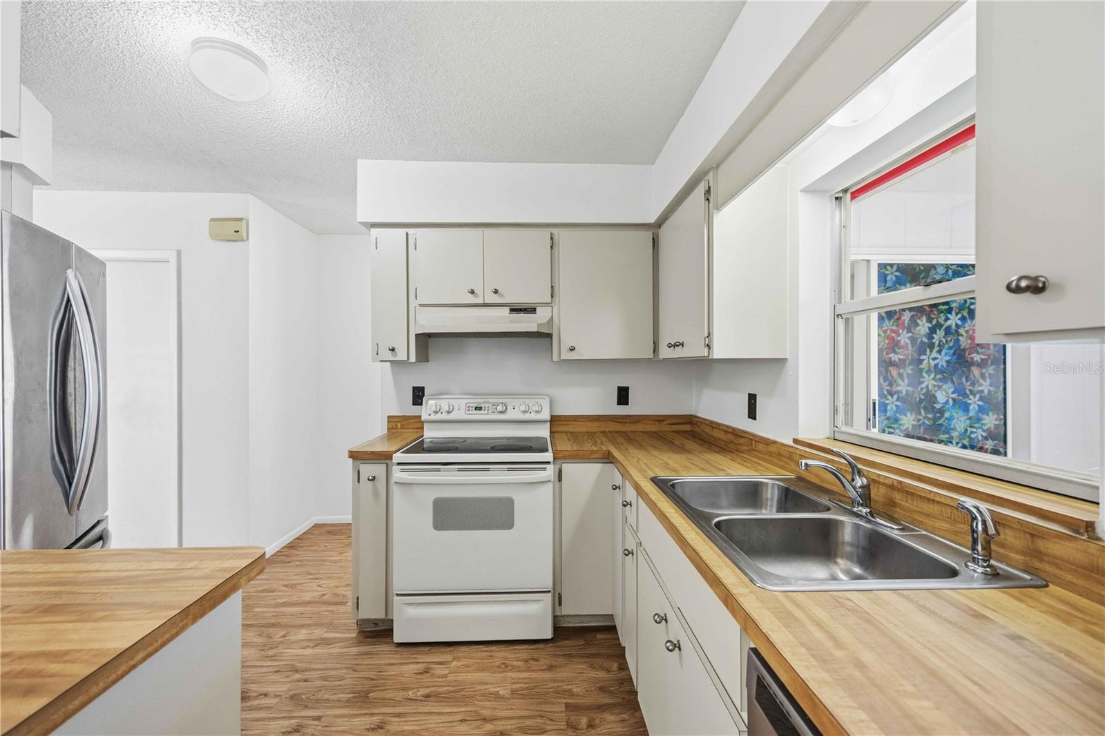 Image 14 of 40 For 80 Circlewood Drive A3-3