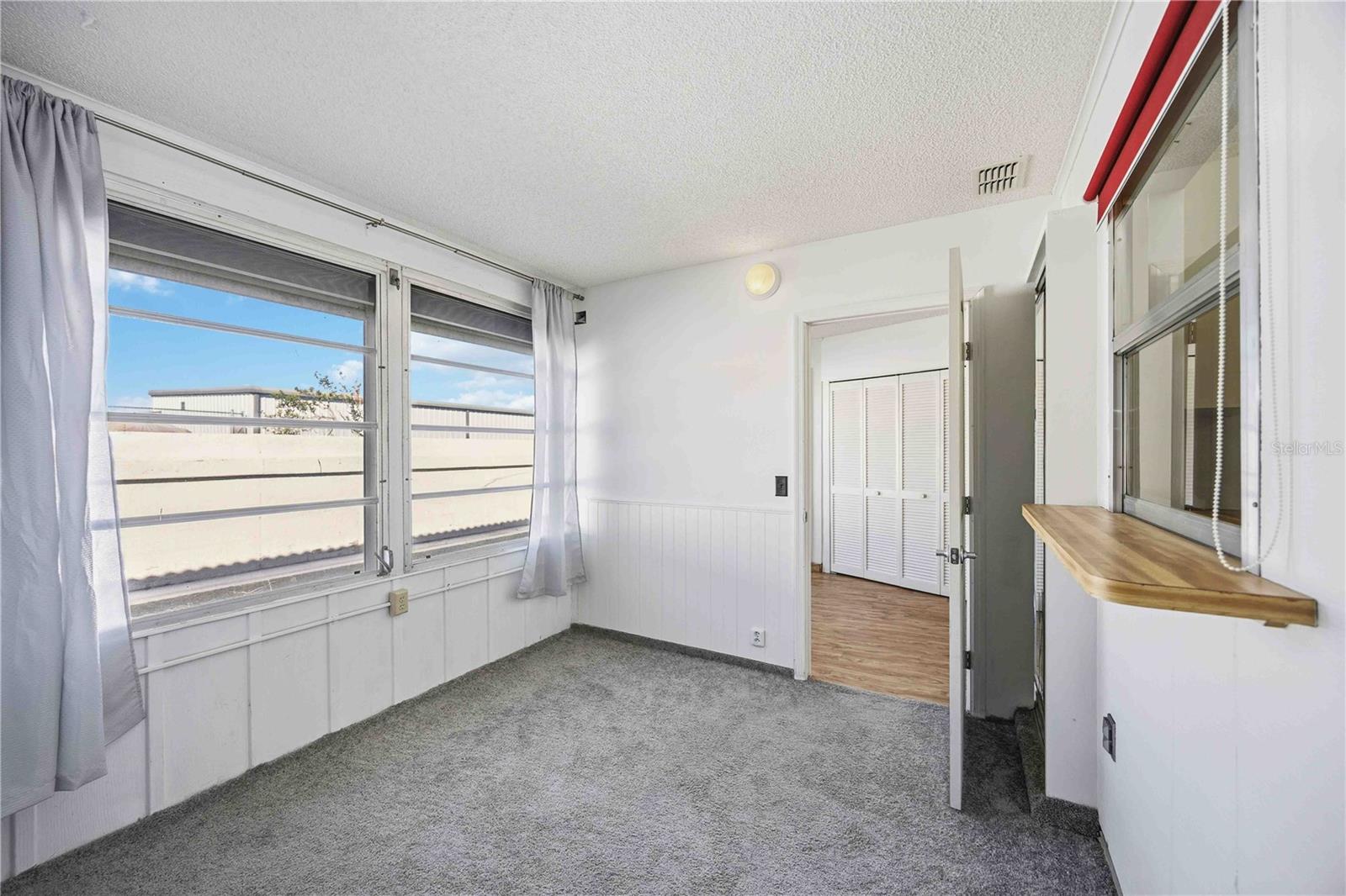 Image 20 of 40 For 80 Circlewood Drive A3-3