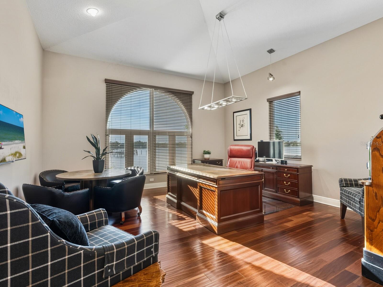 Image 44 of 67 For 1500 Caribbean Drive