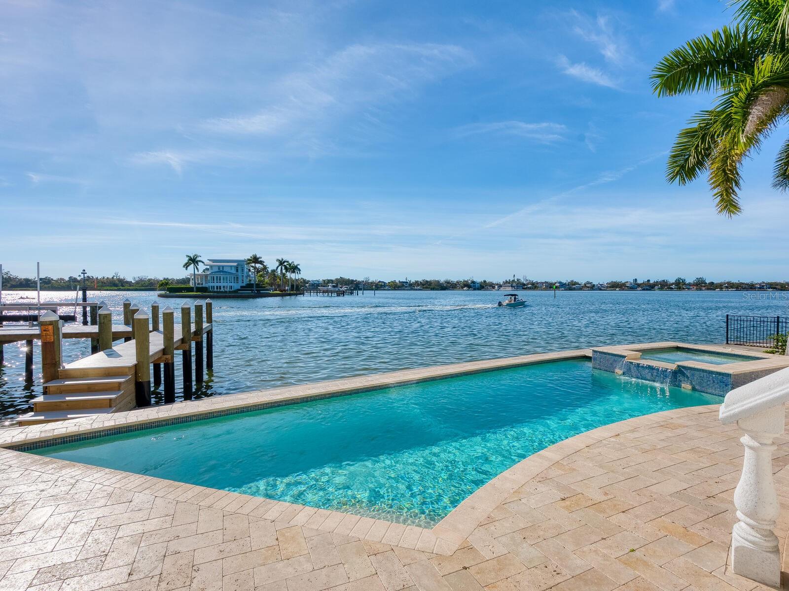 Image 6 of 67 For 1500 Caribbean Drive