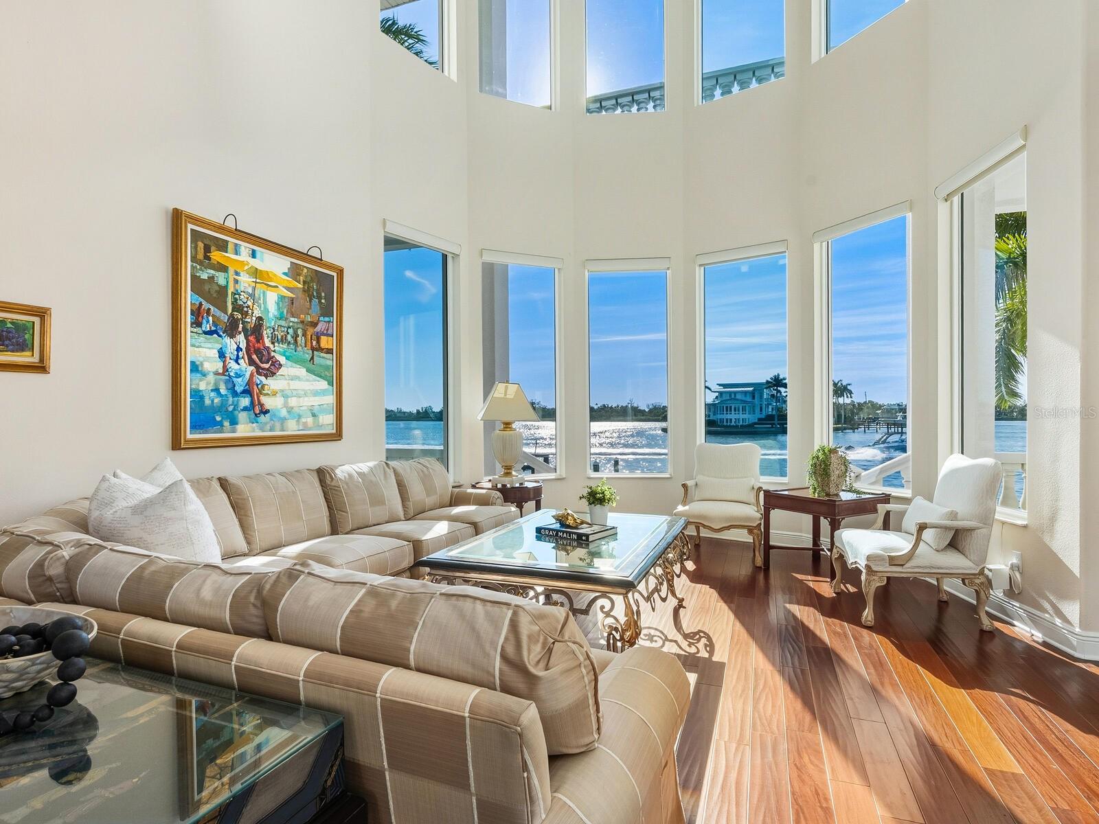 Image 8 of 67 For 1500 Caribbean Drive