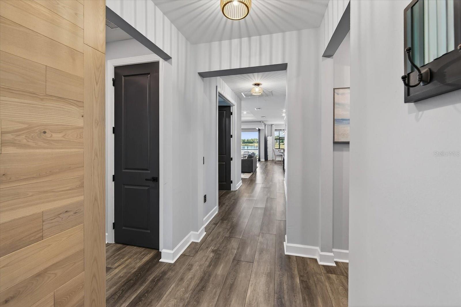 Image 10 of 98 For 7683 Summerland Cove