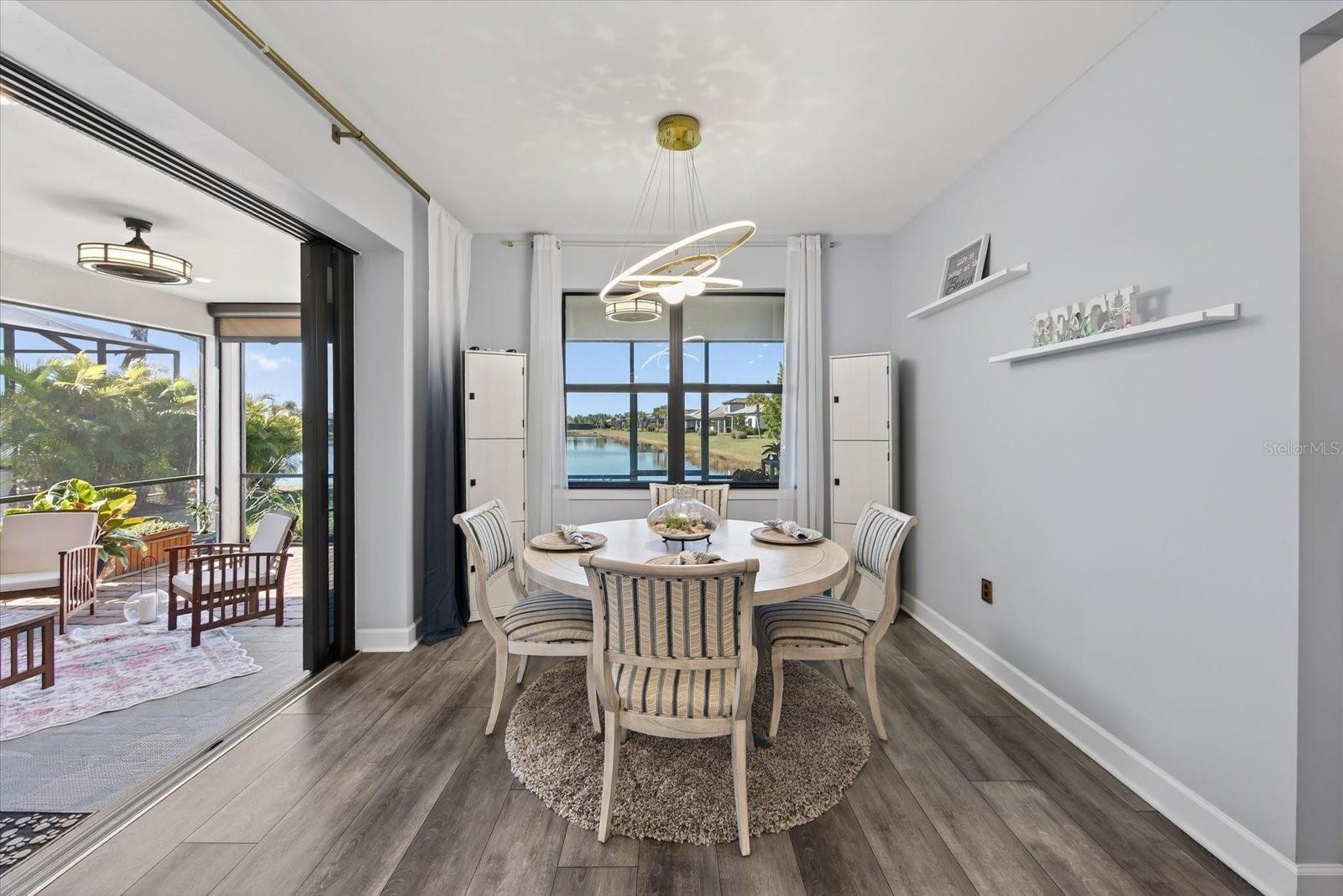 Image 22 of 98 For 7683 Summerland Cove