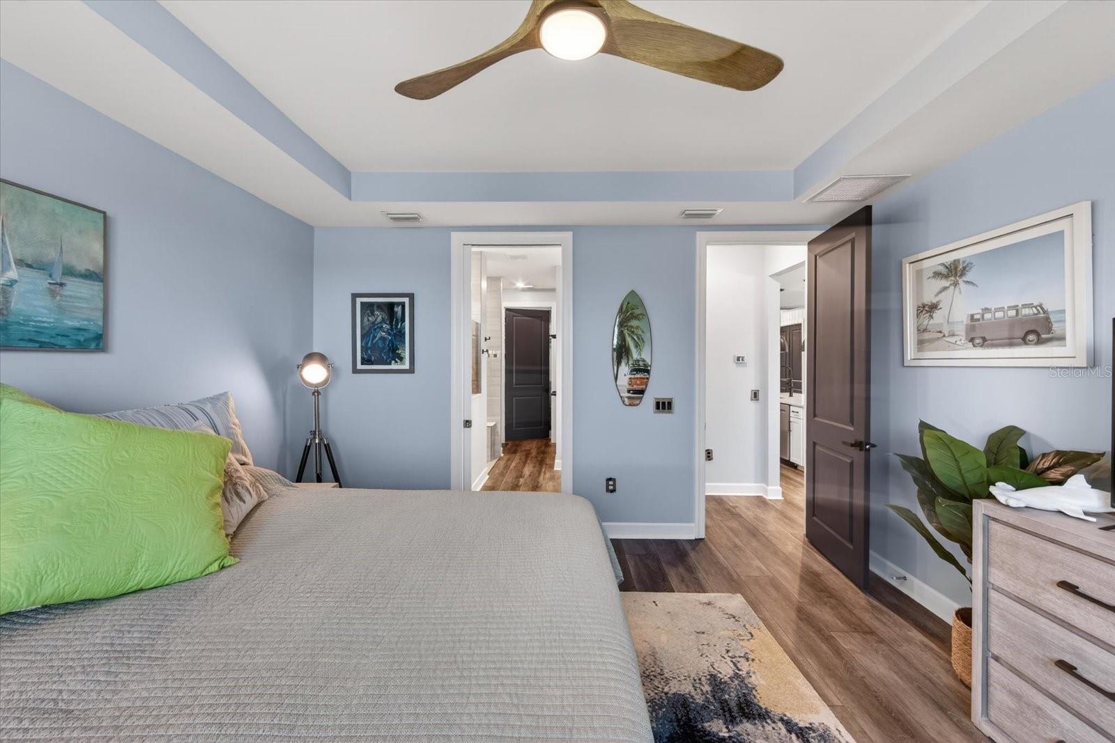 Image 30 of 98 For 7683 Summerland Cove