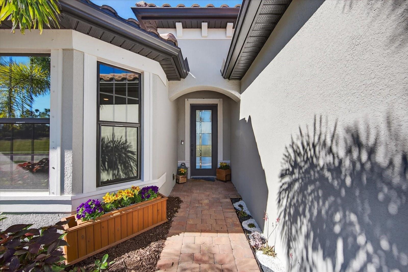 Image 5 of 98 For 7683 Summerland Cove