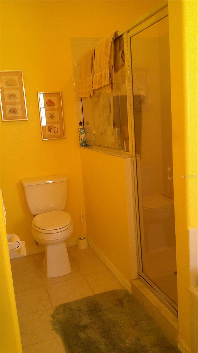 Image 14 of 33 For 1640 Palace Court