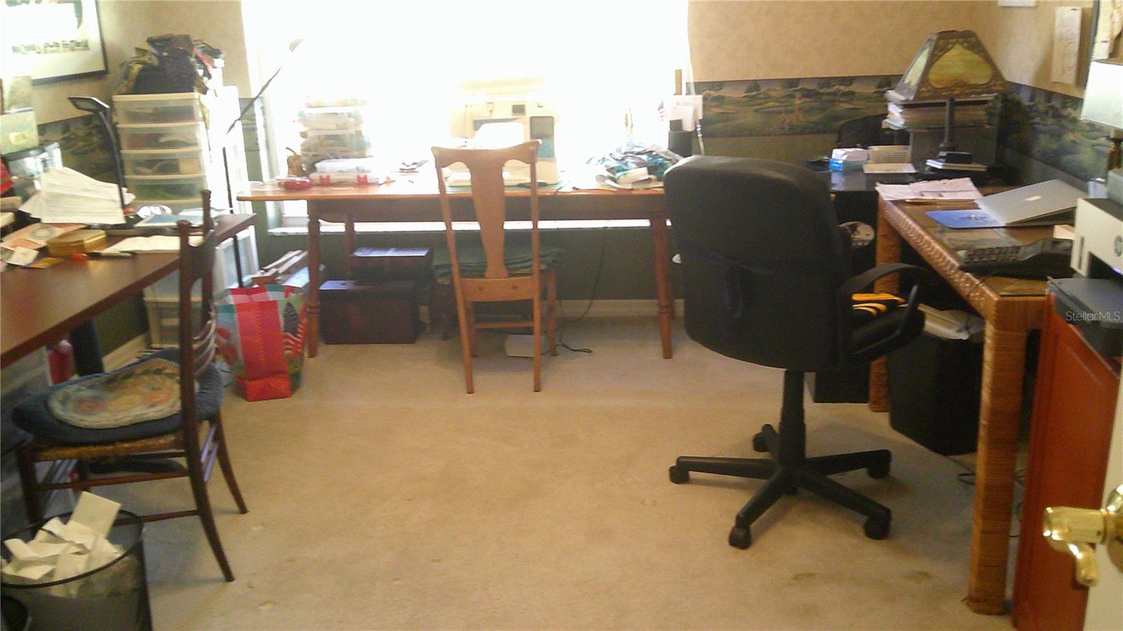 Image 23 of 33 For 1640 Palace Court