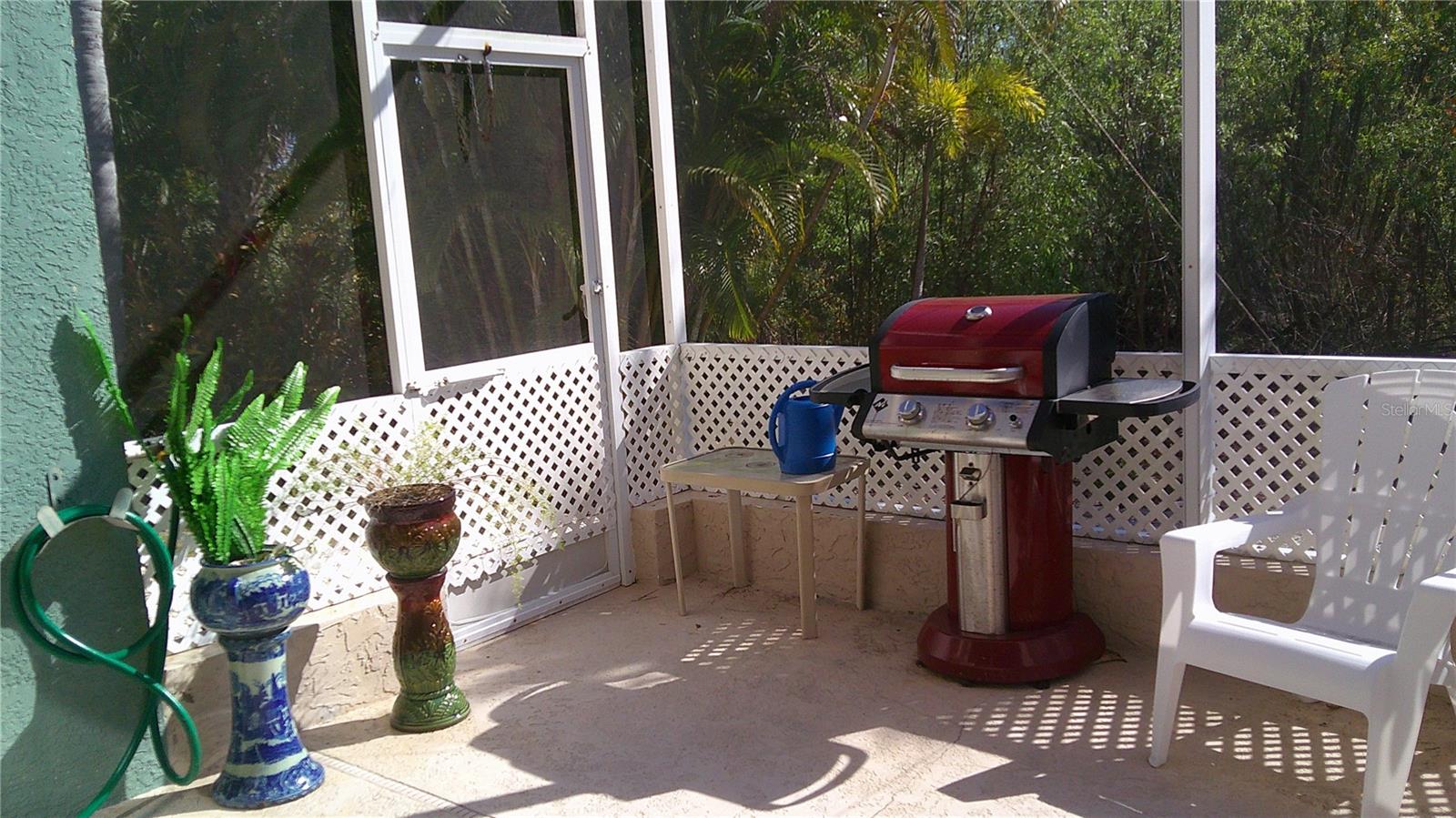 Image 31 of 33 For 1640 Palace Court