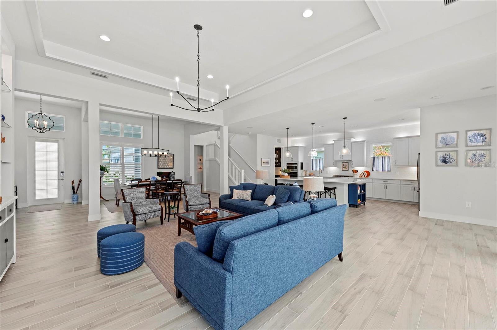 Image 11 of 70 For 8067 Waterbend Trail