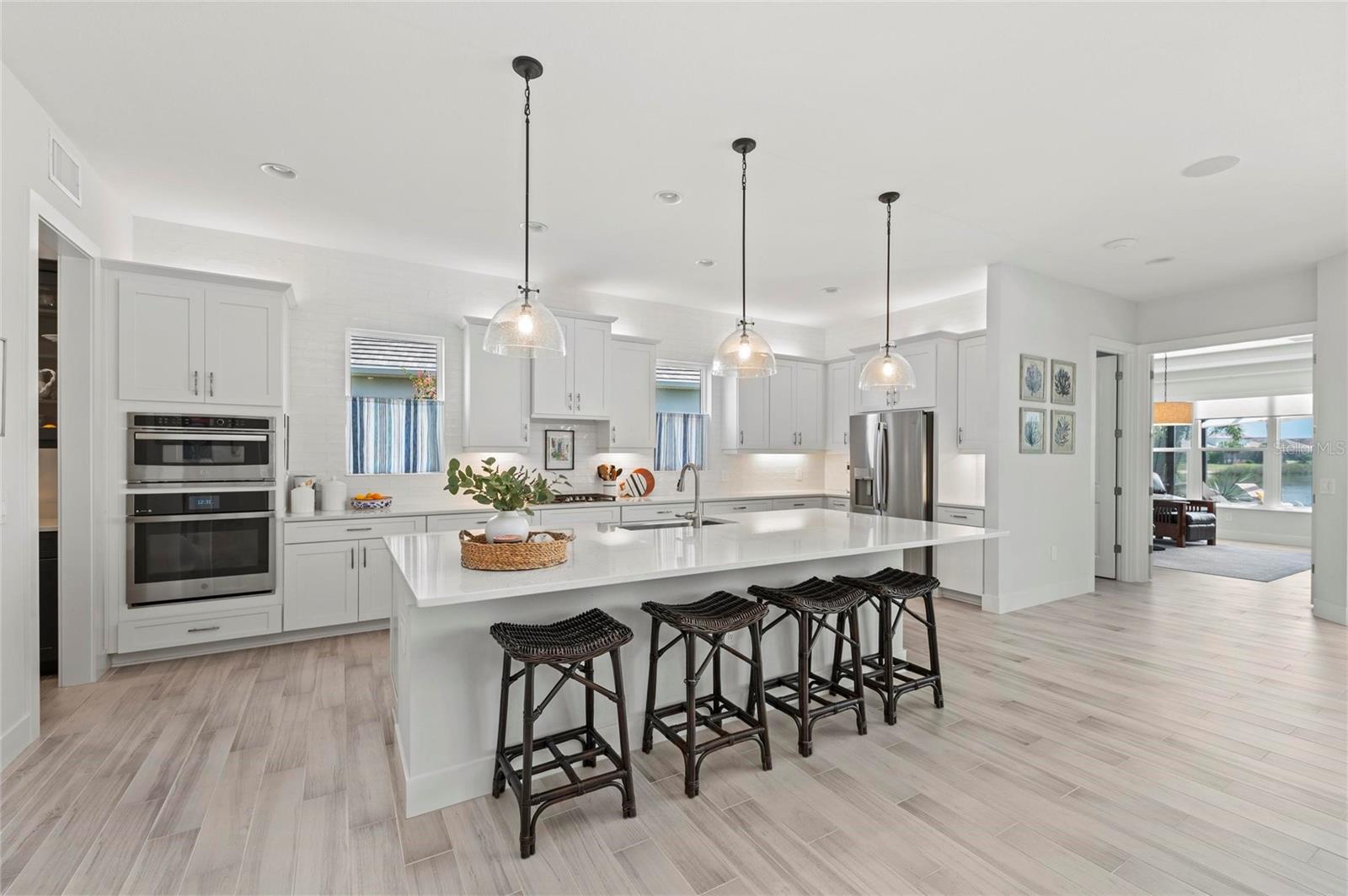 Image 13 of 70 For 8067 Waterbend Trail