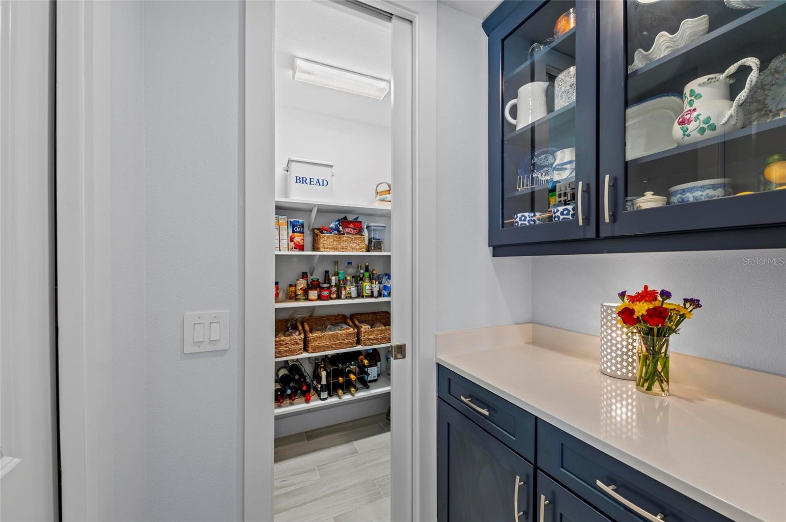 Image 18 of 70 For 8067 Waterbend Trail