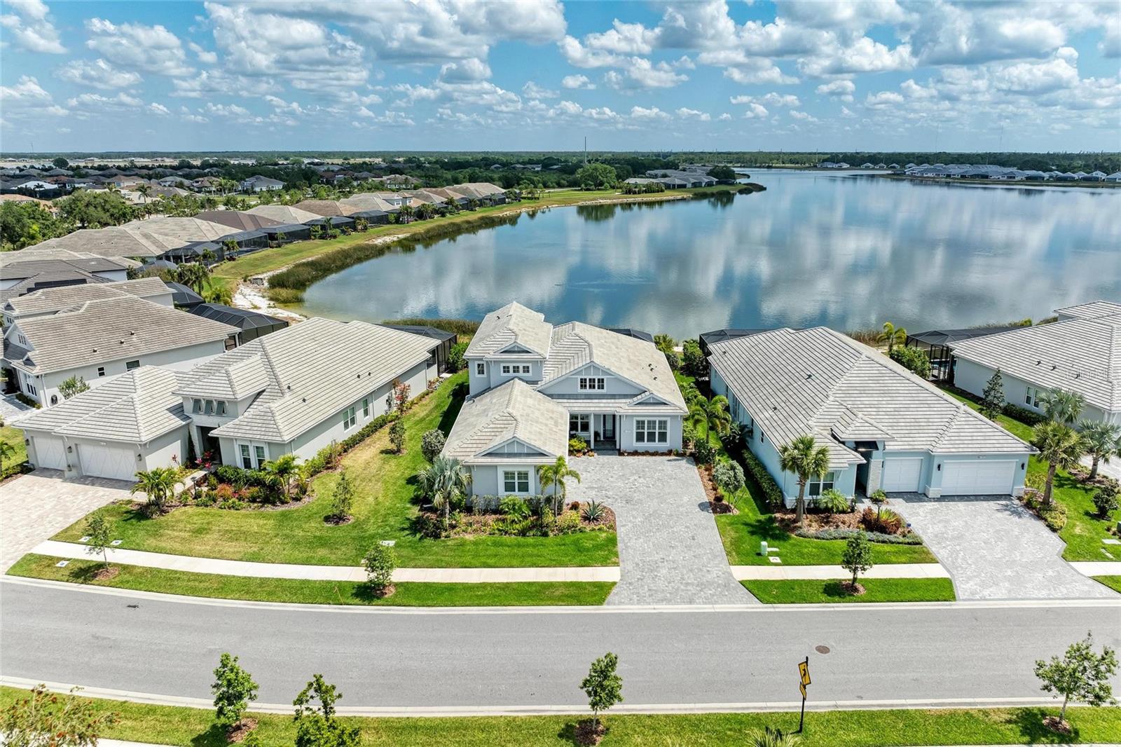 Image 2 of 70 For 8067 Waterbend Trail