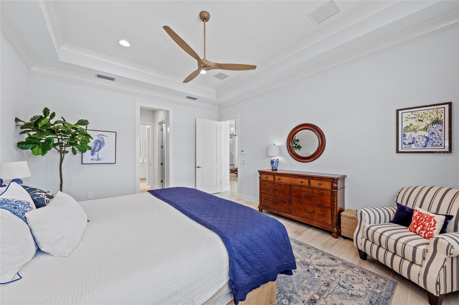 Image 21 of 70 For 8067 Waterbend Trail