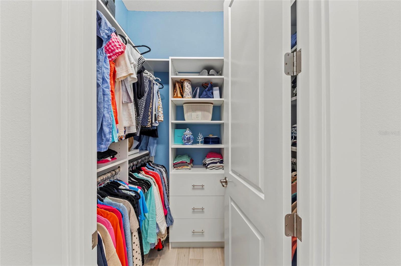 Image 24 of 70 For 8067 Waterbend Trail