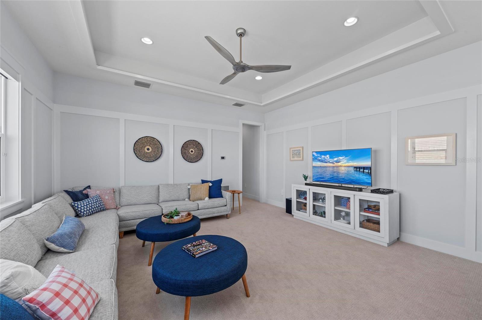 Image 42 of 70 For 8067 Waterbend Trail