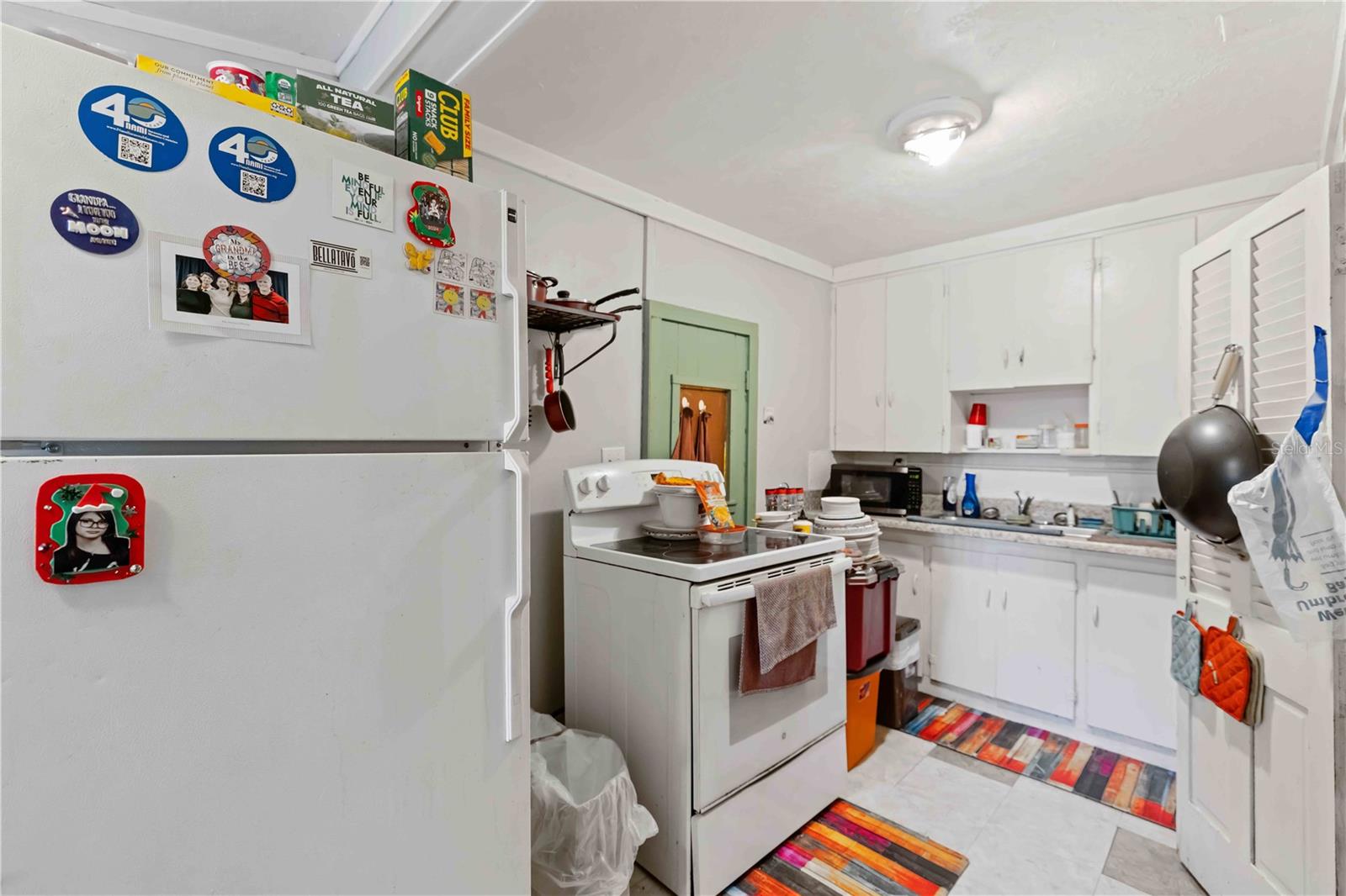 Image 31 of 36 For 1414 17th Street W