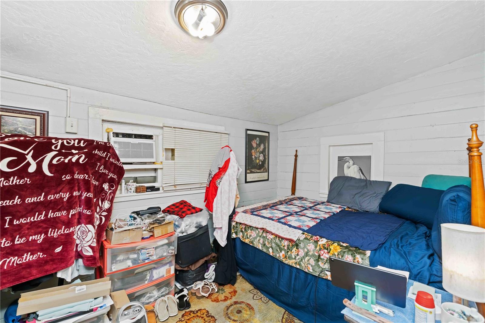 Image 32 of 36 For 1414 17th Street W