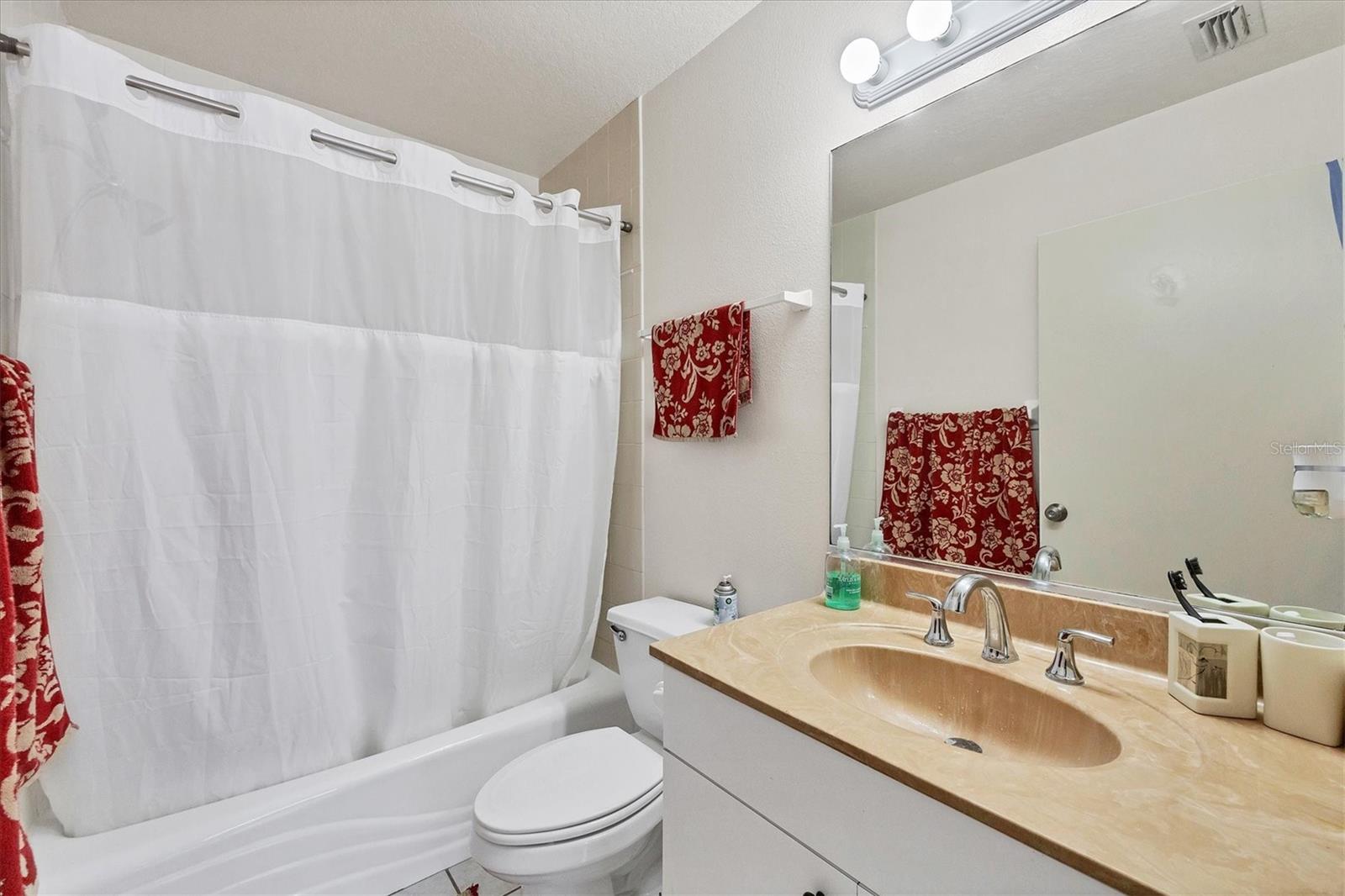 Image 19 of 23 For 3403 Osprey Avenue