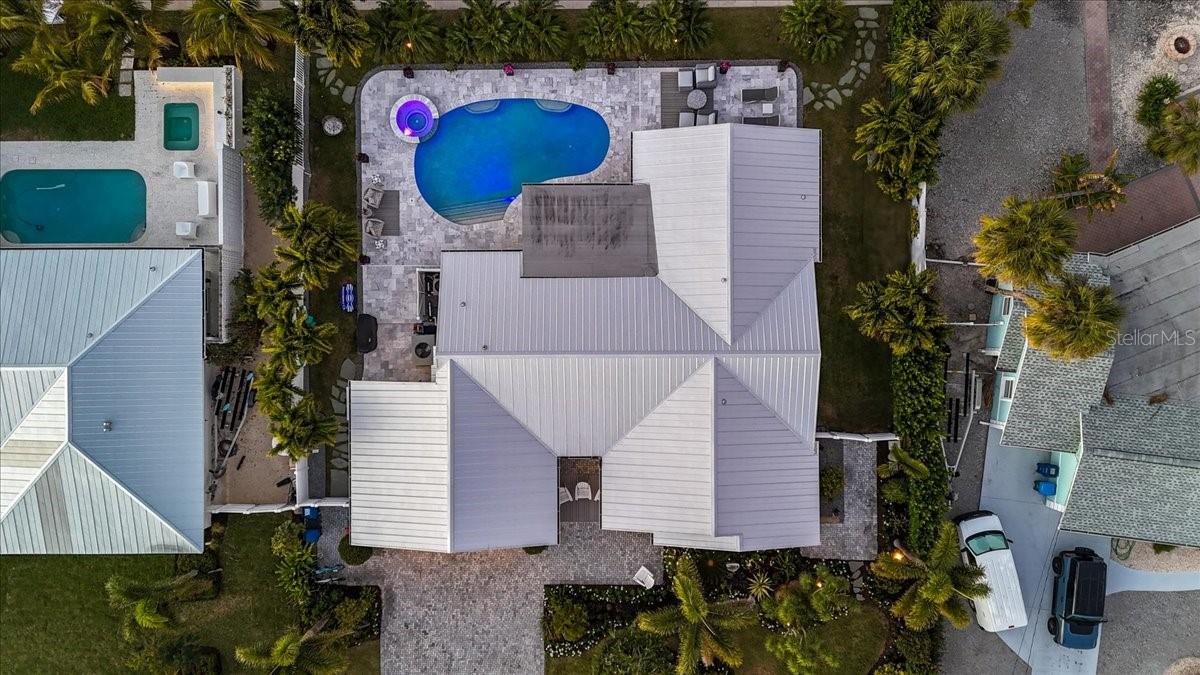 Listing photo id 56 for 623 Concord Lane