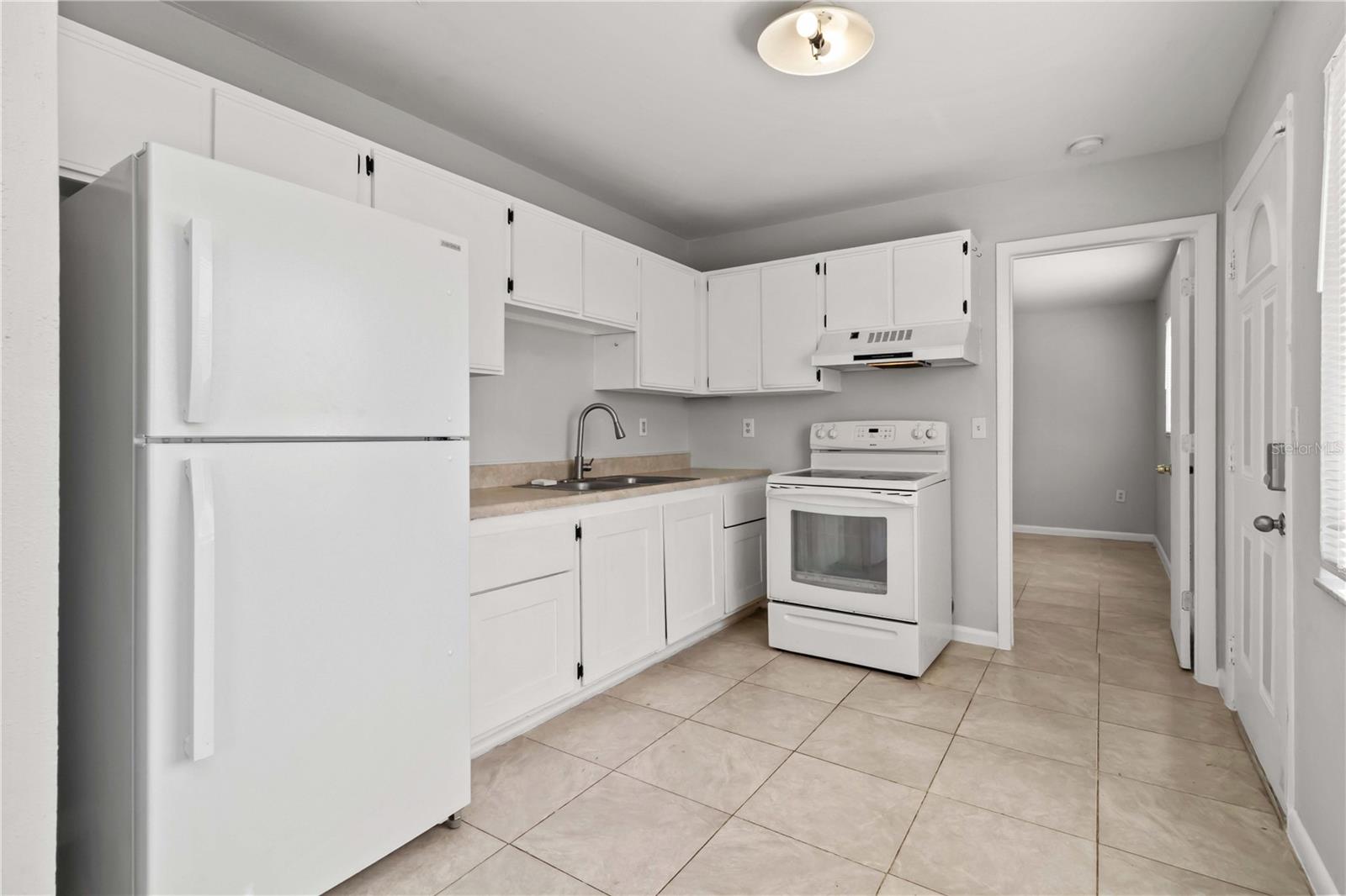 Image 10 of 31 For 5801 8th Street Court E