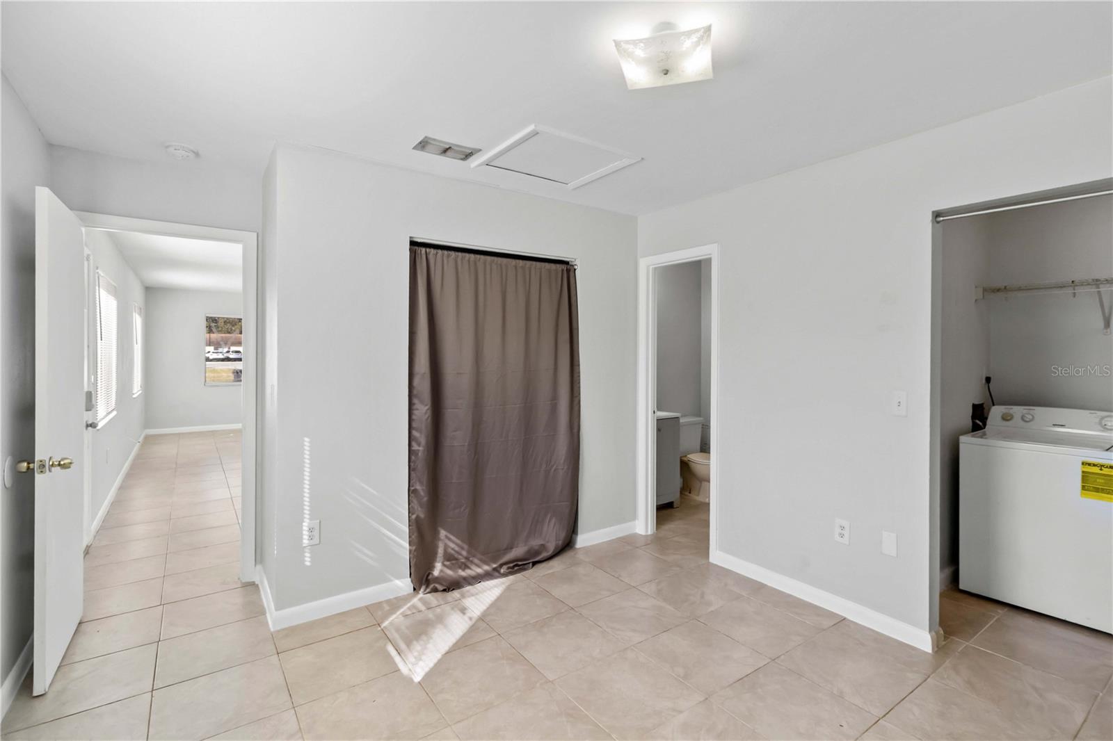 Image 12 of 31 For 5801 8th Street Court E