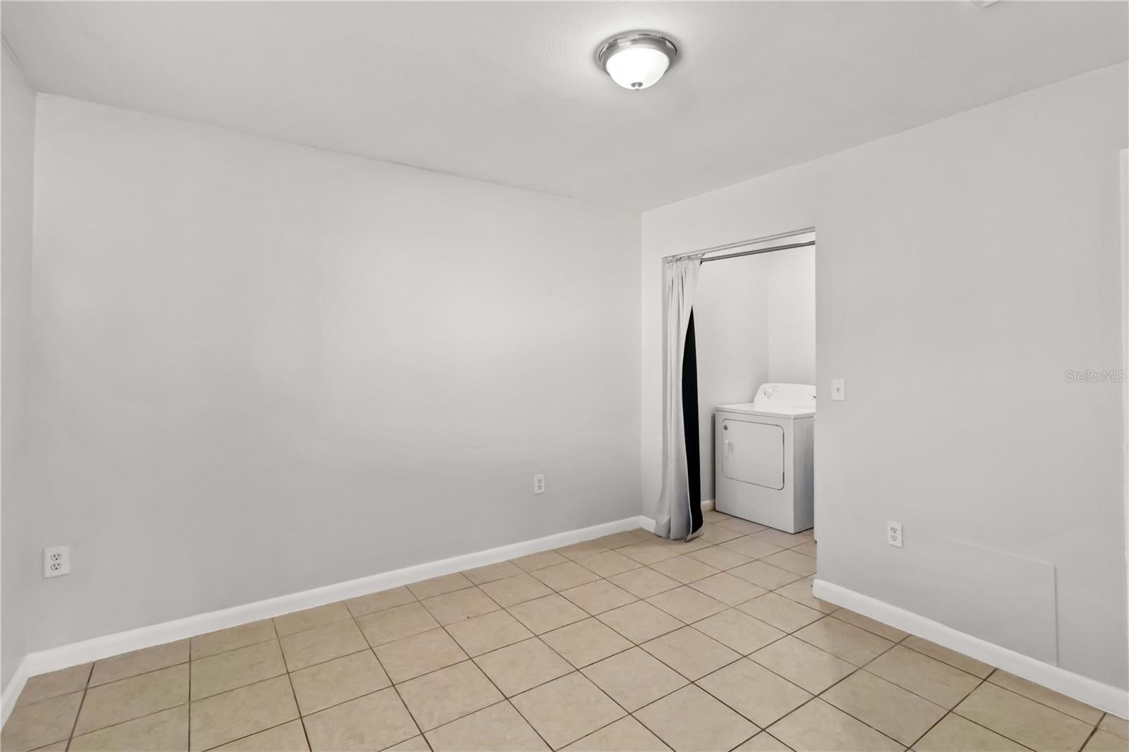 Image 24 of 31 For 5801 8th Street Court E