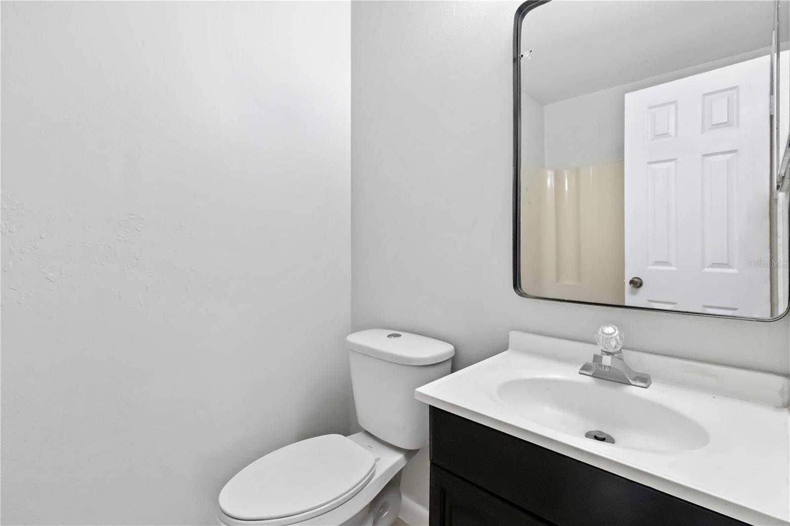 Image 27 of 31 For 5801 8th Street Court E