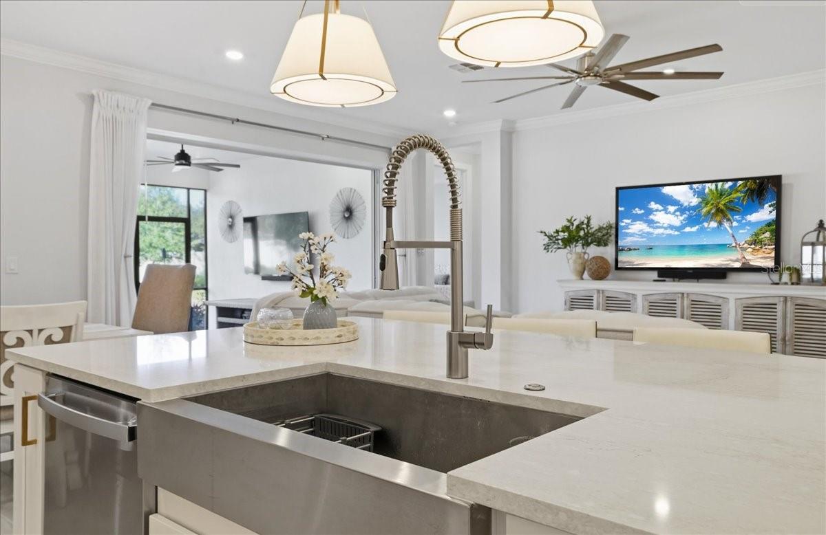 Image 18 of 53 For 5018 Caserta Court