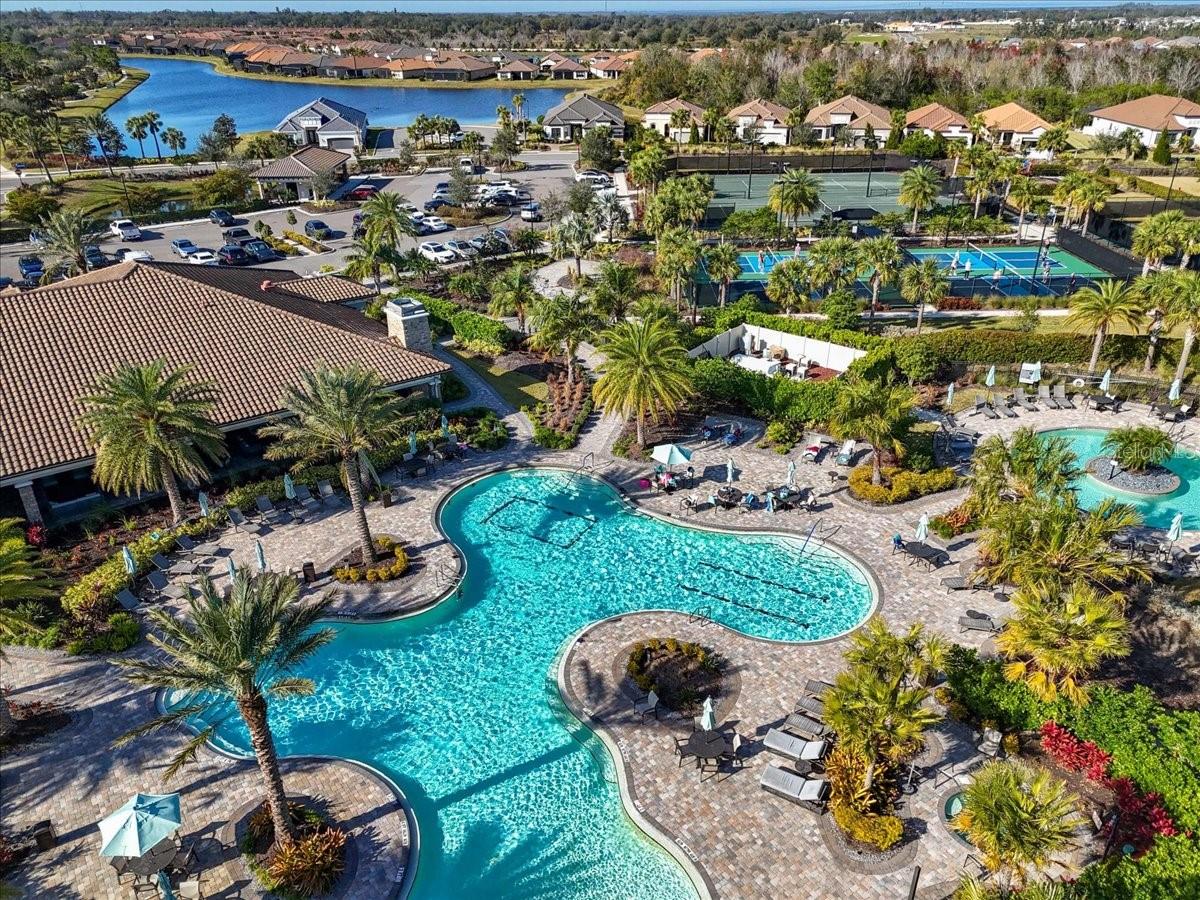 Image 44 of 53 For 5018 Caserta Court