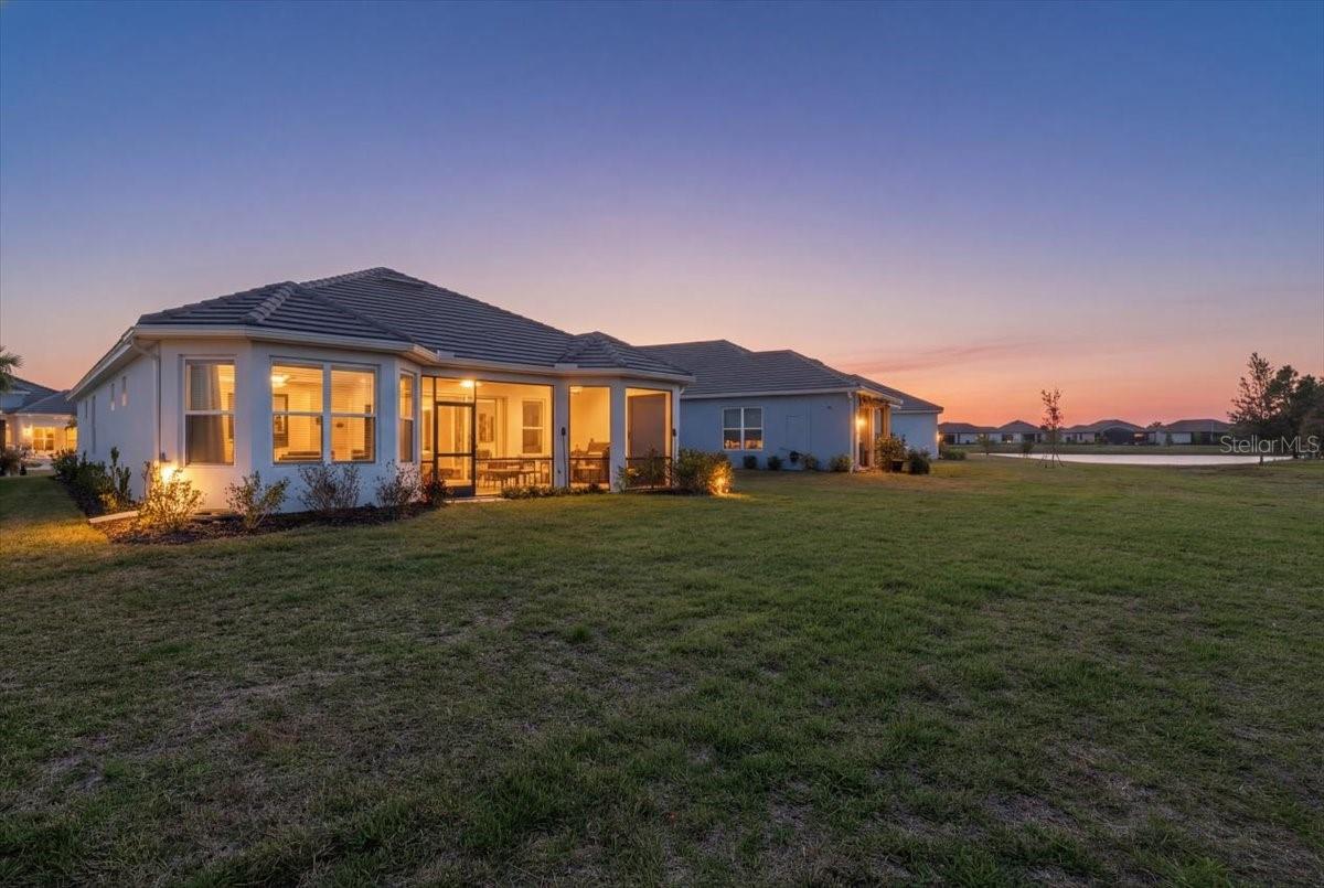 Image 7 of 53 For 5018 Caserta Court