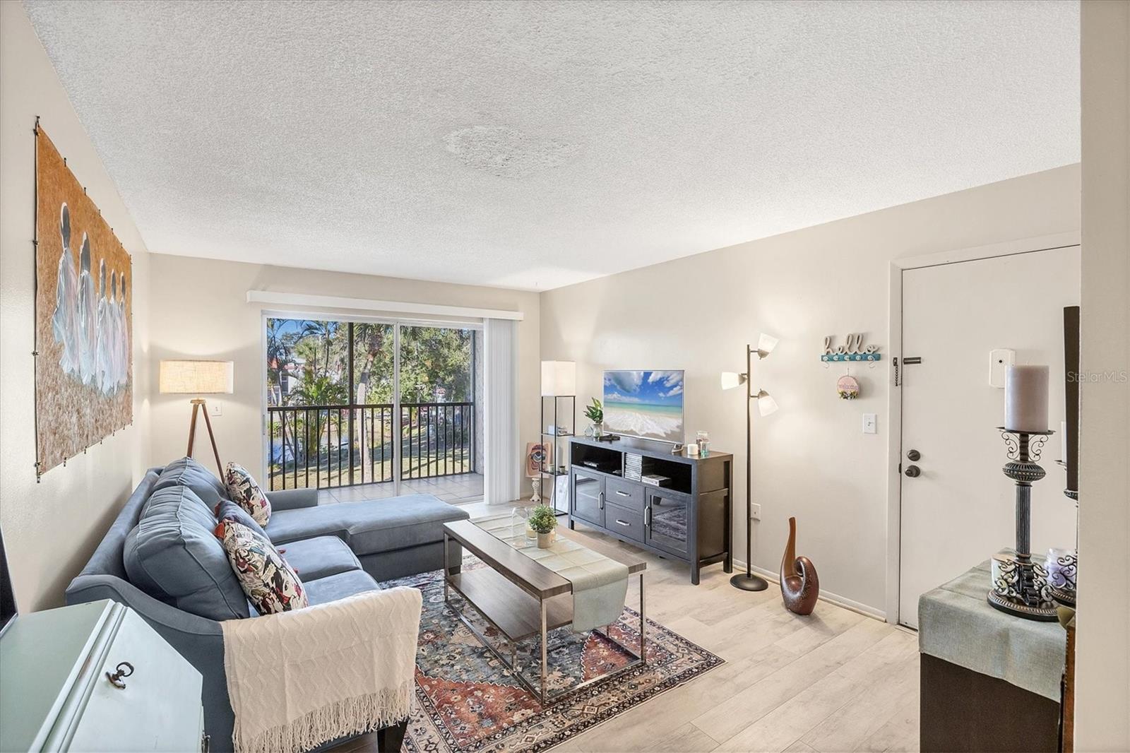 Image 10 of 53 For 3241 Beneva Road 203