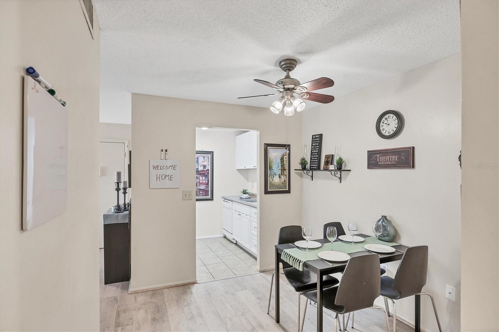 Image 13 of 53 For 3241 Beneva Road 203