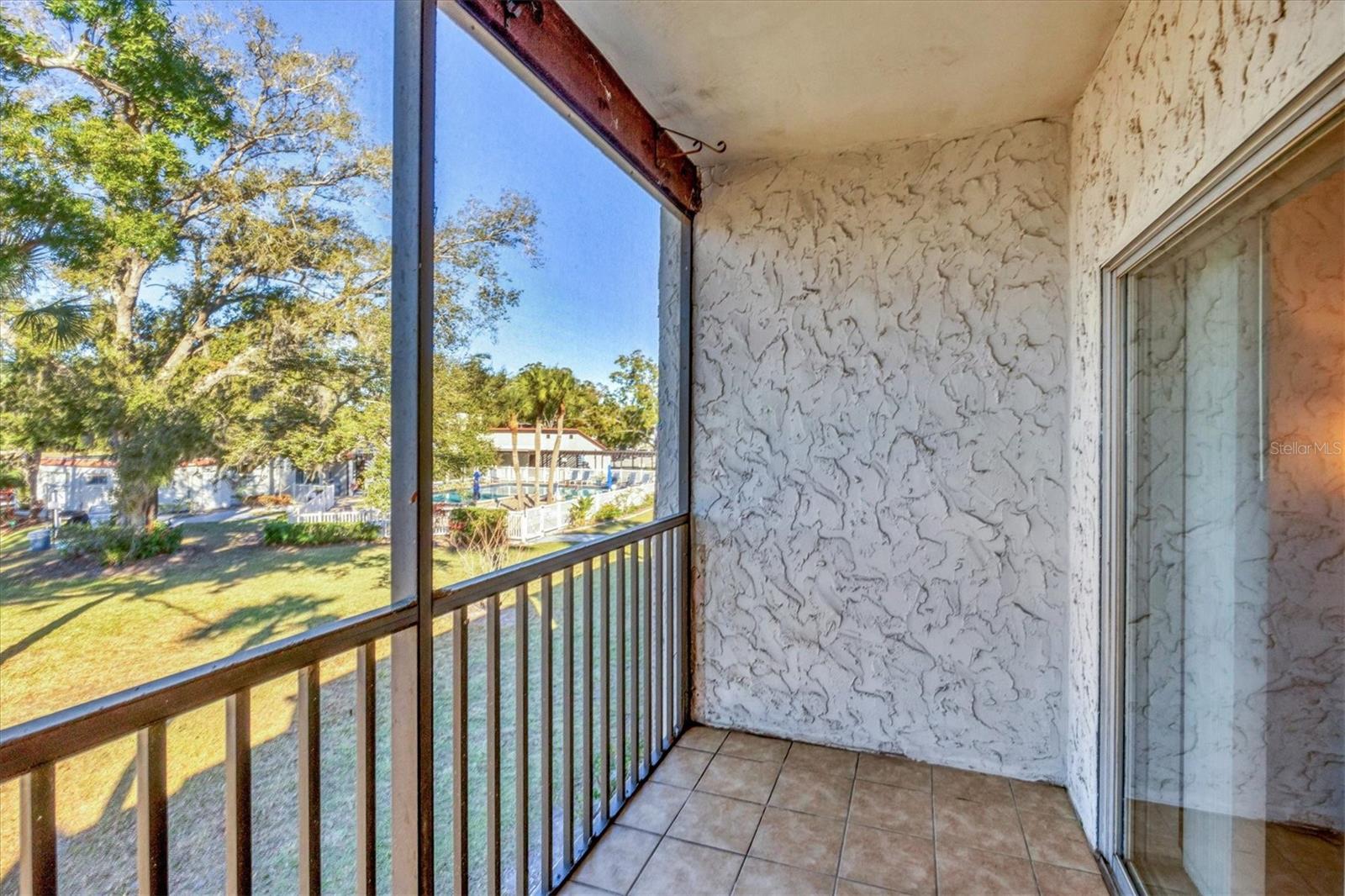 Image 27 of 53 For 3241 Beneva Road 203