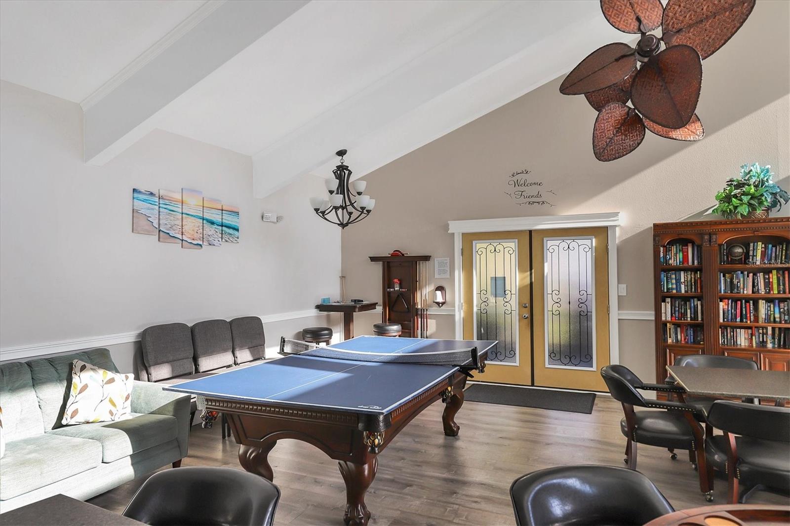 Image 33 of 53 For 3241 Beneva Road 203