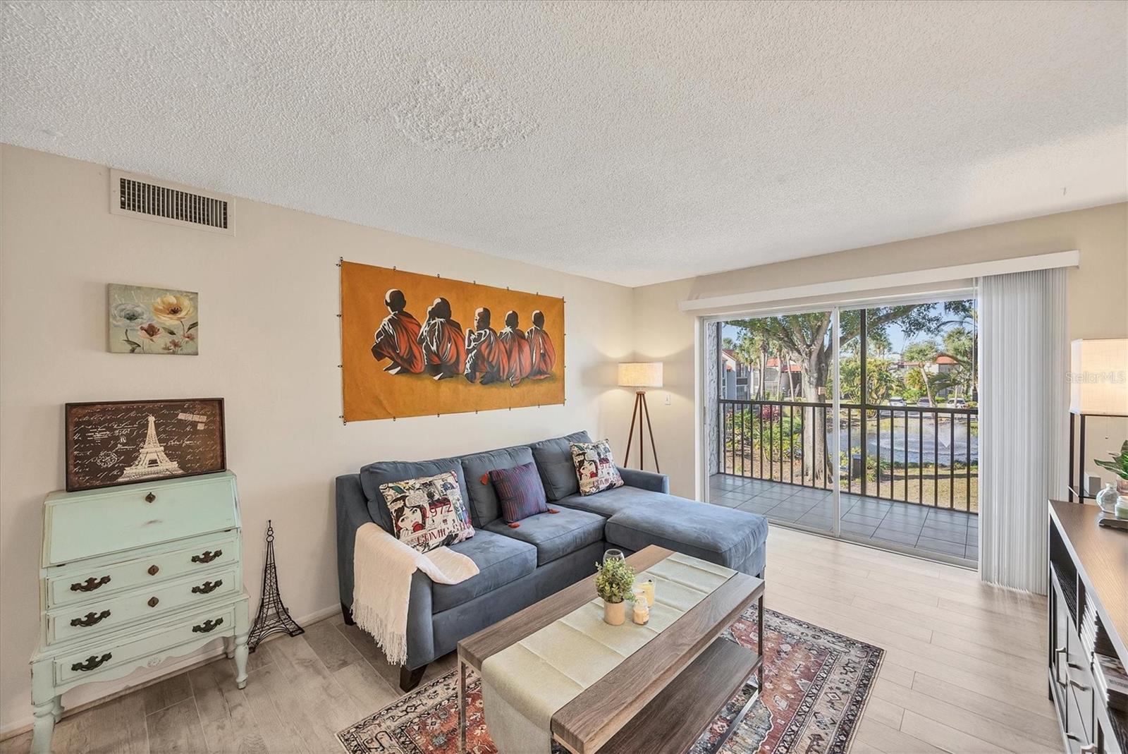 Image 6 of 53 For 3241 Beneva Road 203