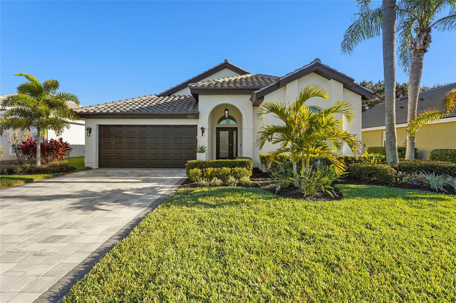 Details for 6861 Superior Street Circle, SARASOTA, FL 34243