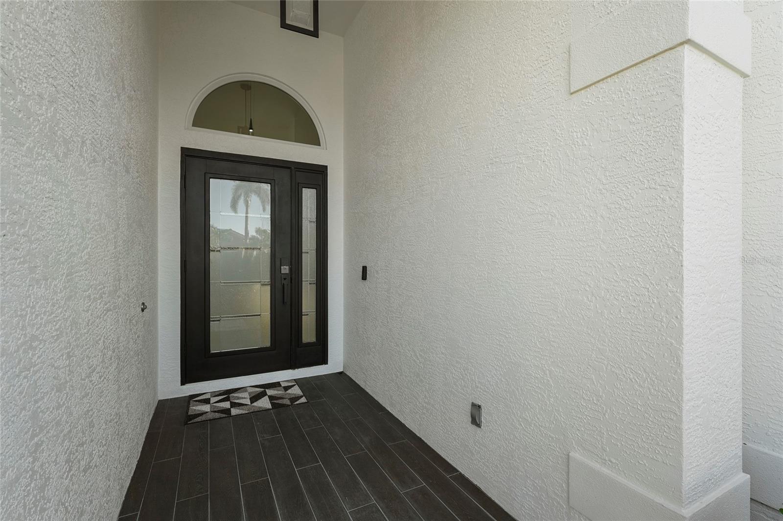 Image 20 of 83 For 6861 Superior Street Circle