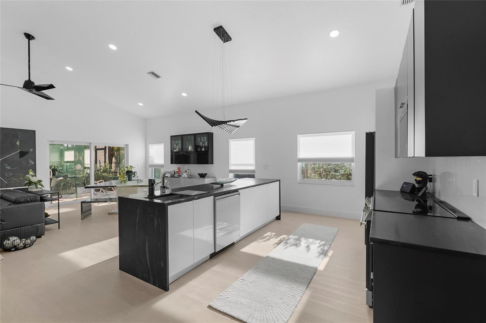 Image 21 of 83 For 6861 Superior Street Circle