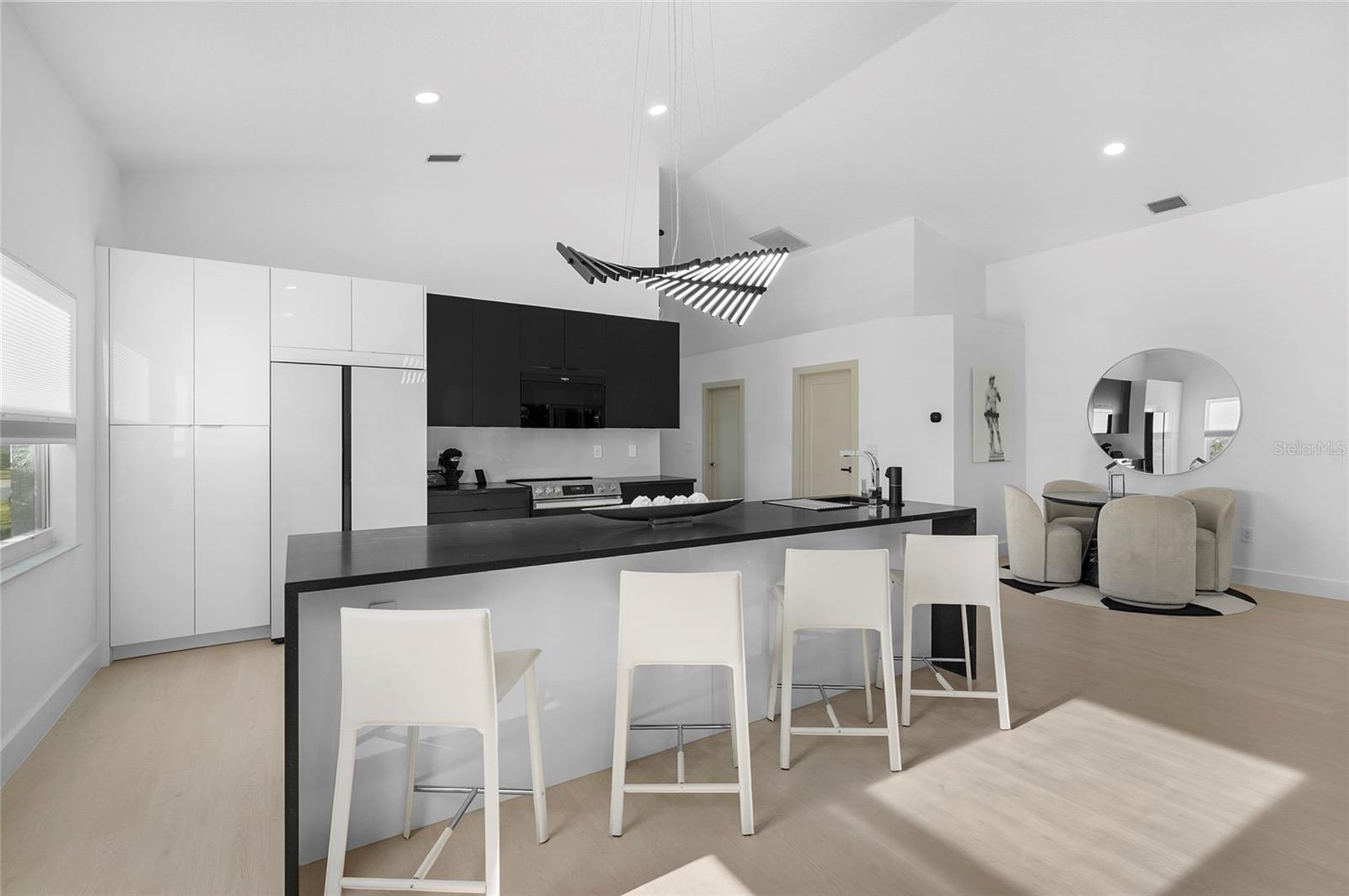 Image 22 of 83 For 6861 Superior Street Circle